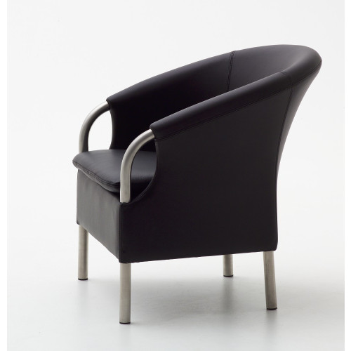 Opus loungestol design af Nissen & Gehl - stol udført af Nielaus